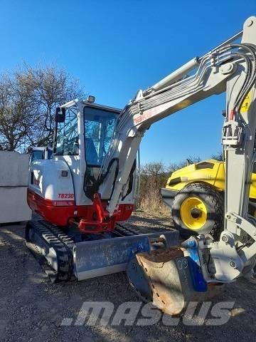 Takeuchi TB 230 Minigraafmachines < 7t