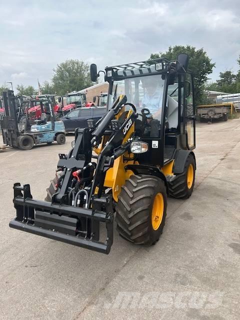 JCB 403 PLUS Verreikers voor landbouw