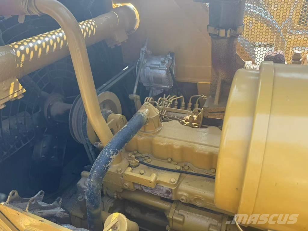 CAT D 6 G Rupsdozers