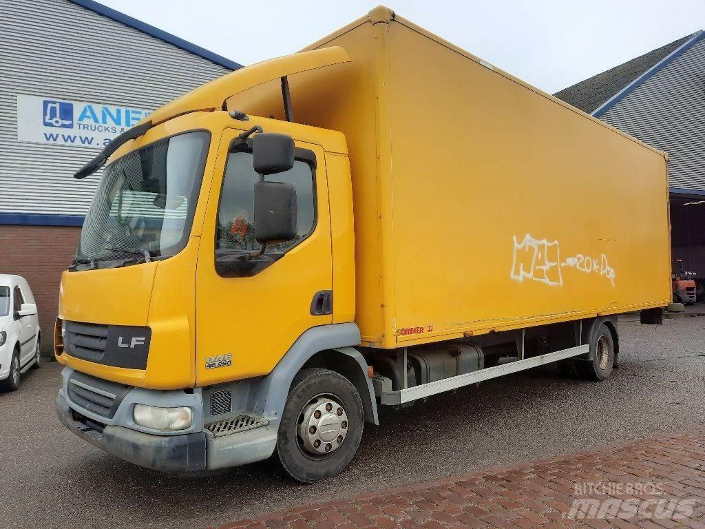 DAF LF45.250 Bakwagens met gesloten opbouw