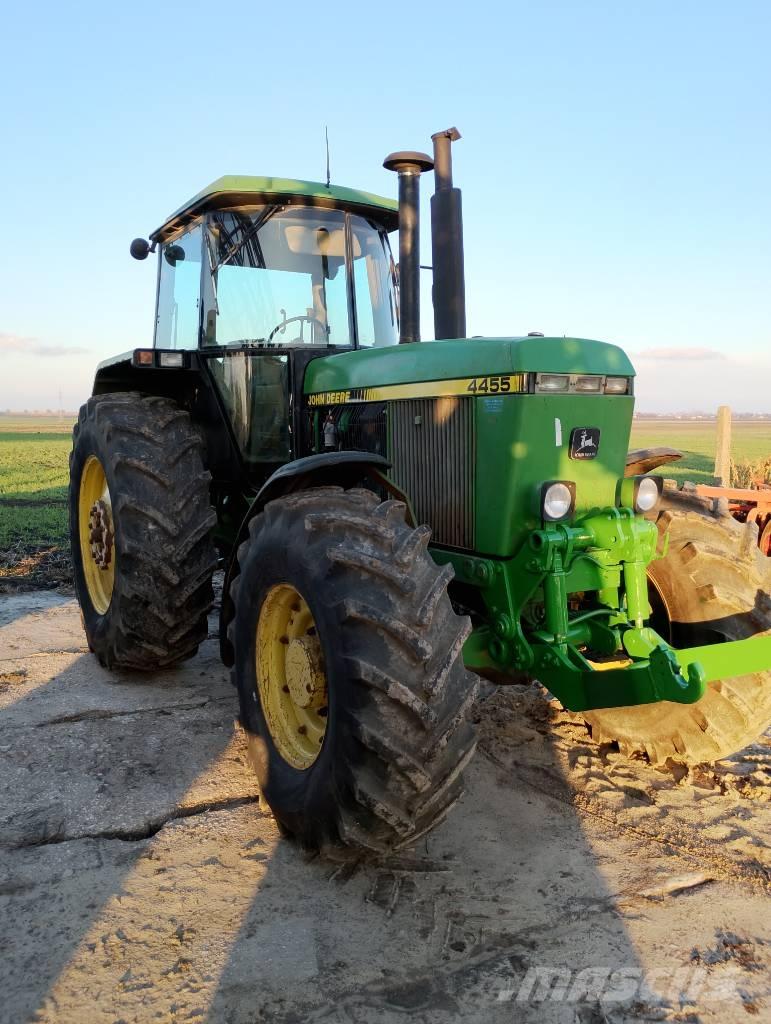 John Deere 4455 Tractoren