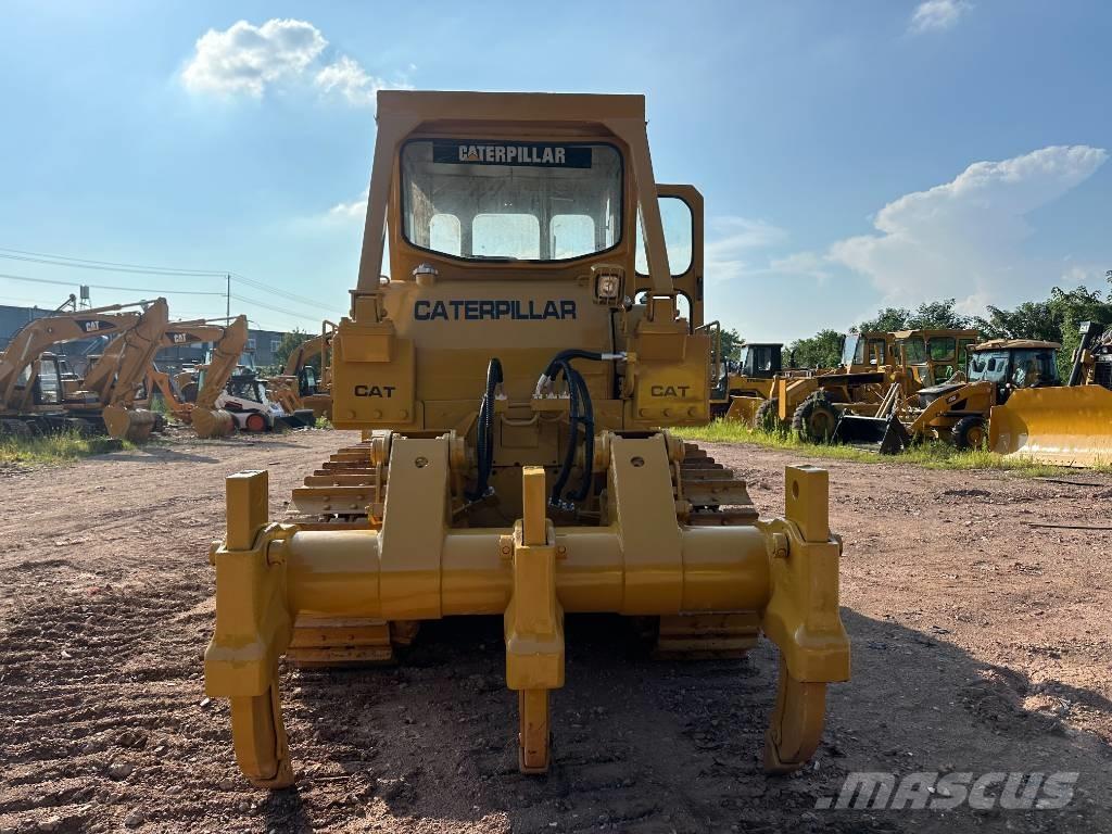 CAT D7G Rupsdozers
