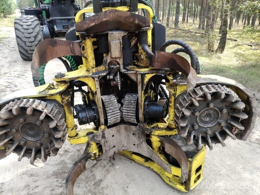 John Deere 1270 G Harvesters