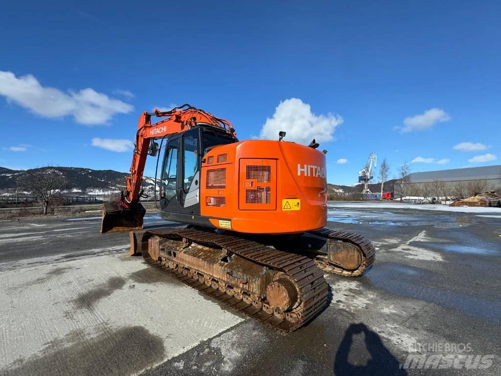 Hitachi ZX 225 US Rupsgraafmachines