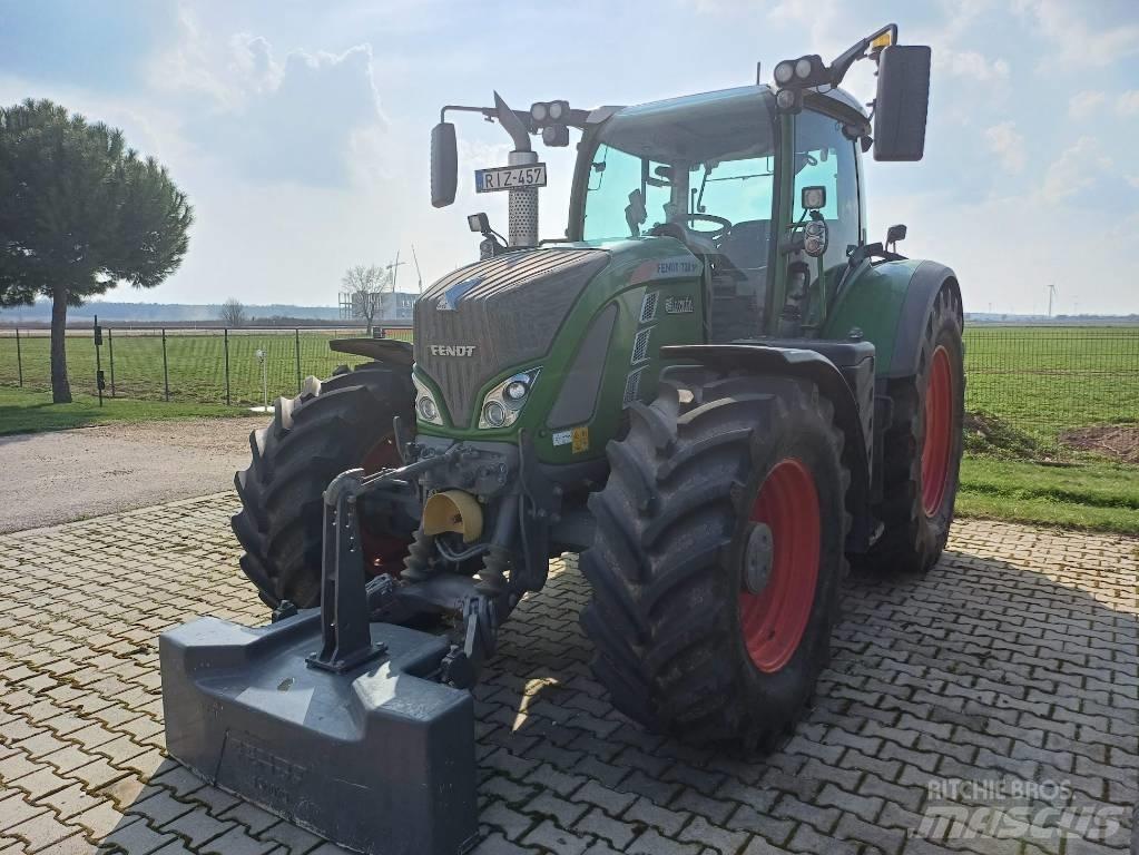 Fendt 720 Profi Plus Tractoren