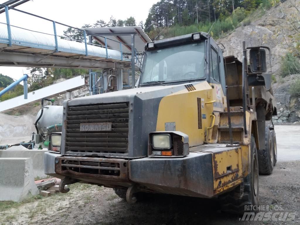Komatsu HM 300-2 Knik dumptrucks