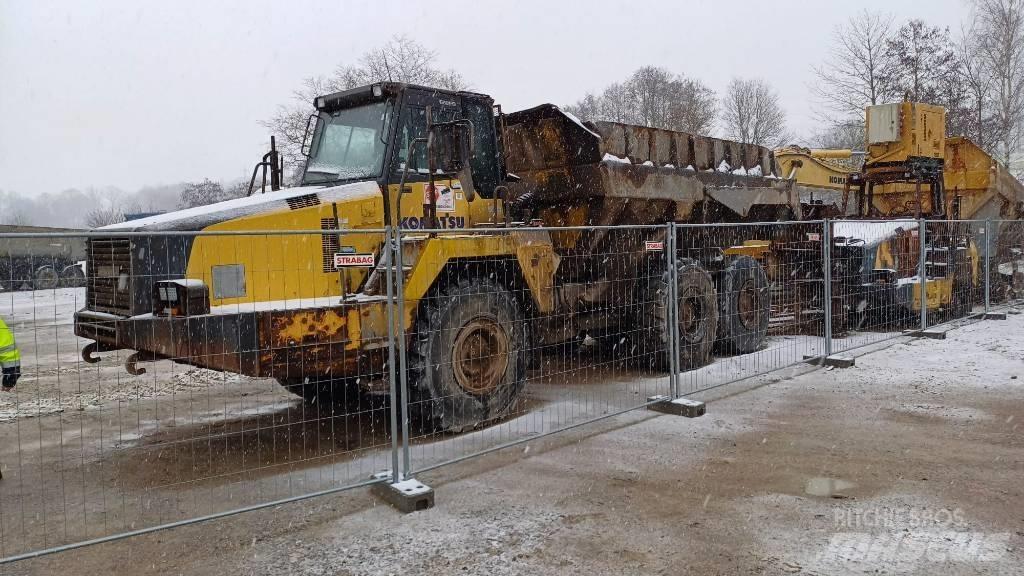 Komatsu HM 300-2 Knik dumptrucks