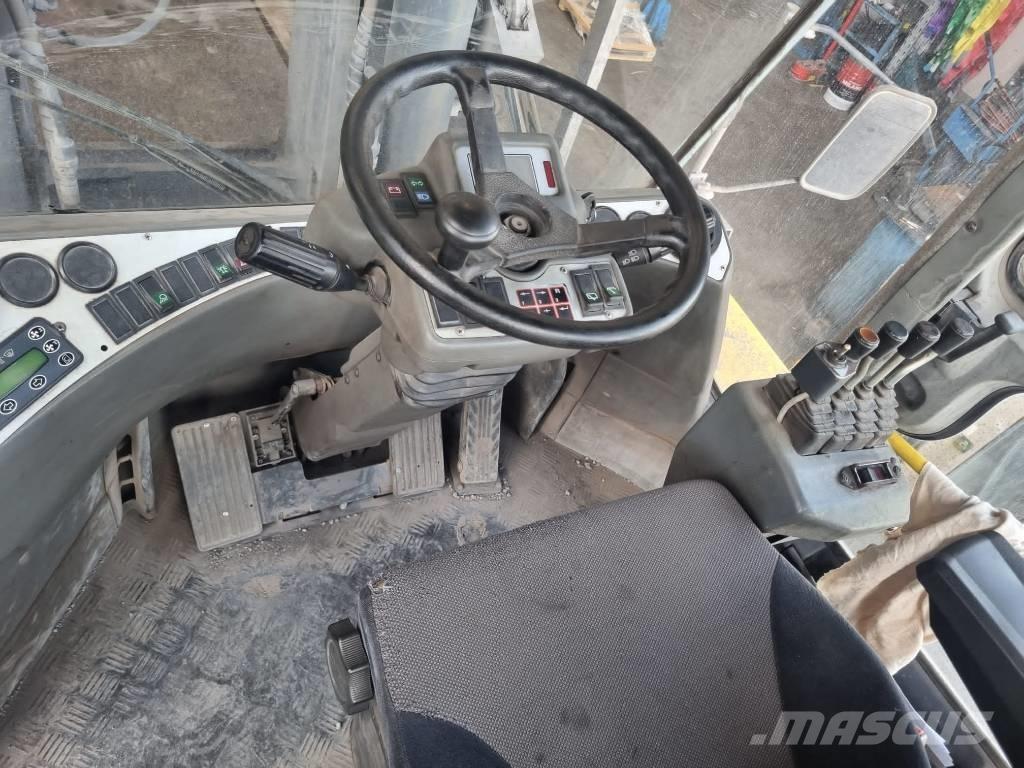 Kalmar DCF 250-12LB Diesel heftrucks