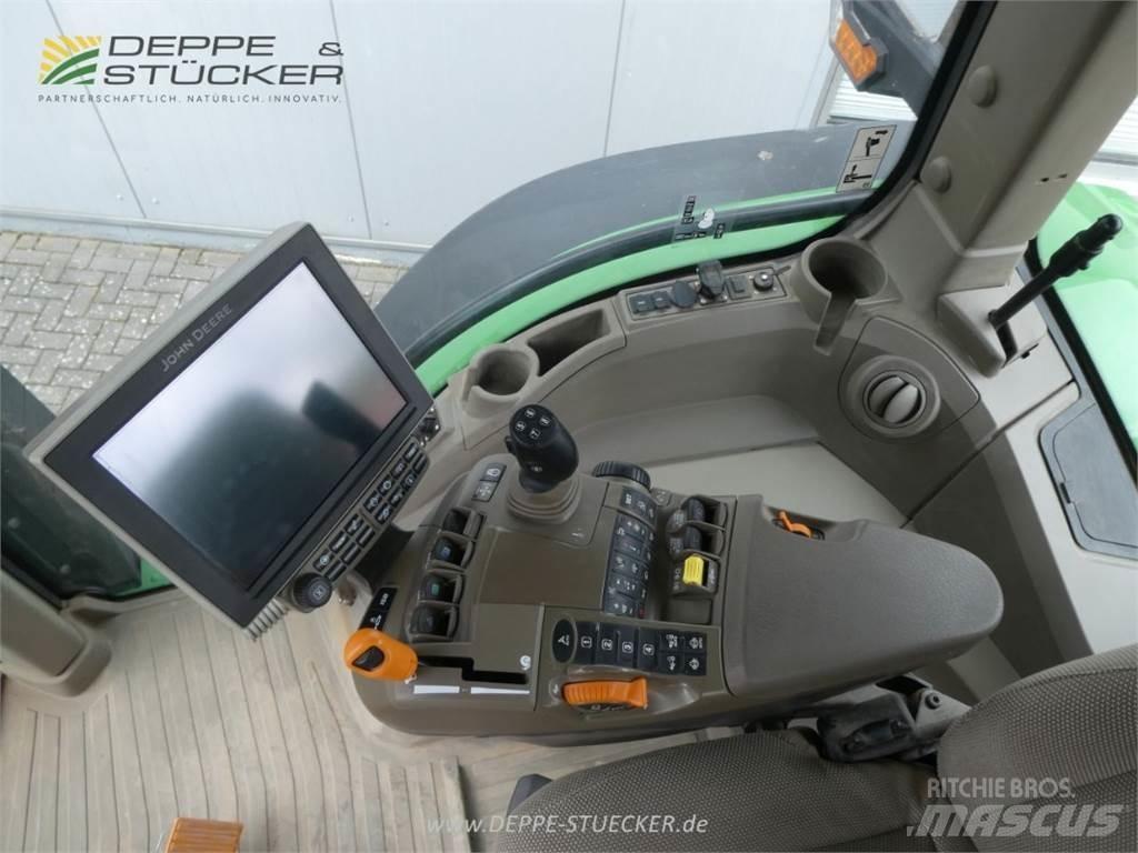 John Deere 8R 370 Tractoren