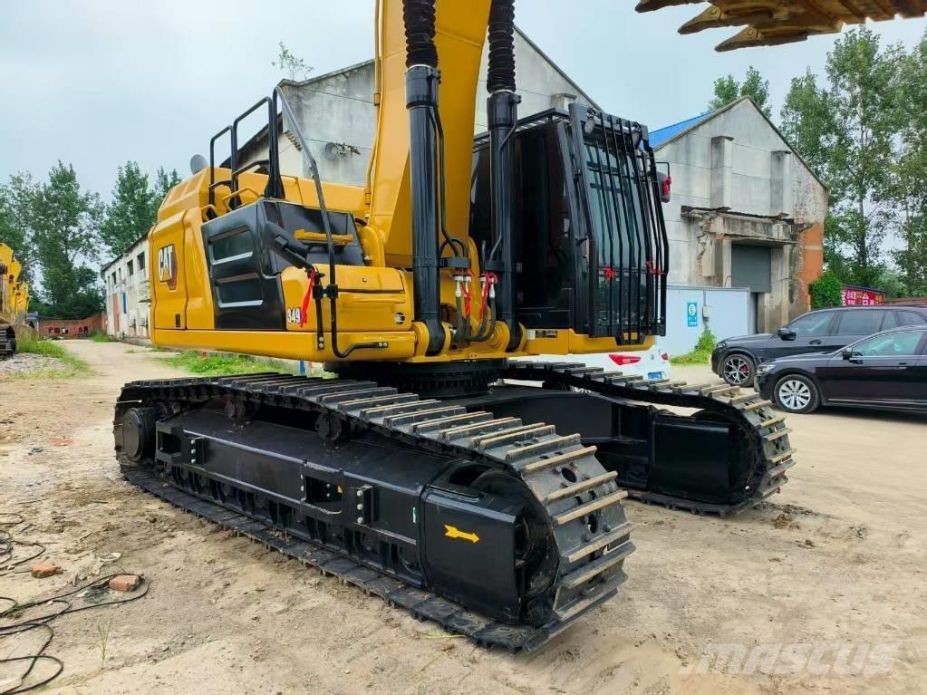 CAT 349 Rupsgraafmachines