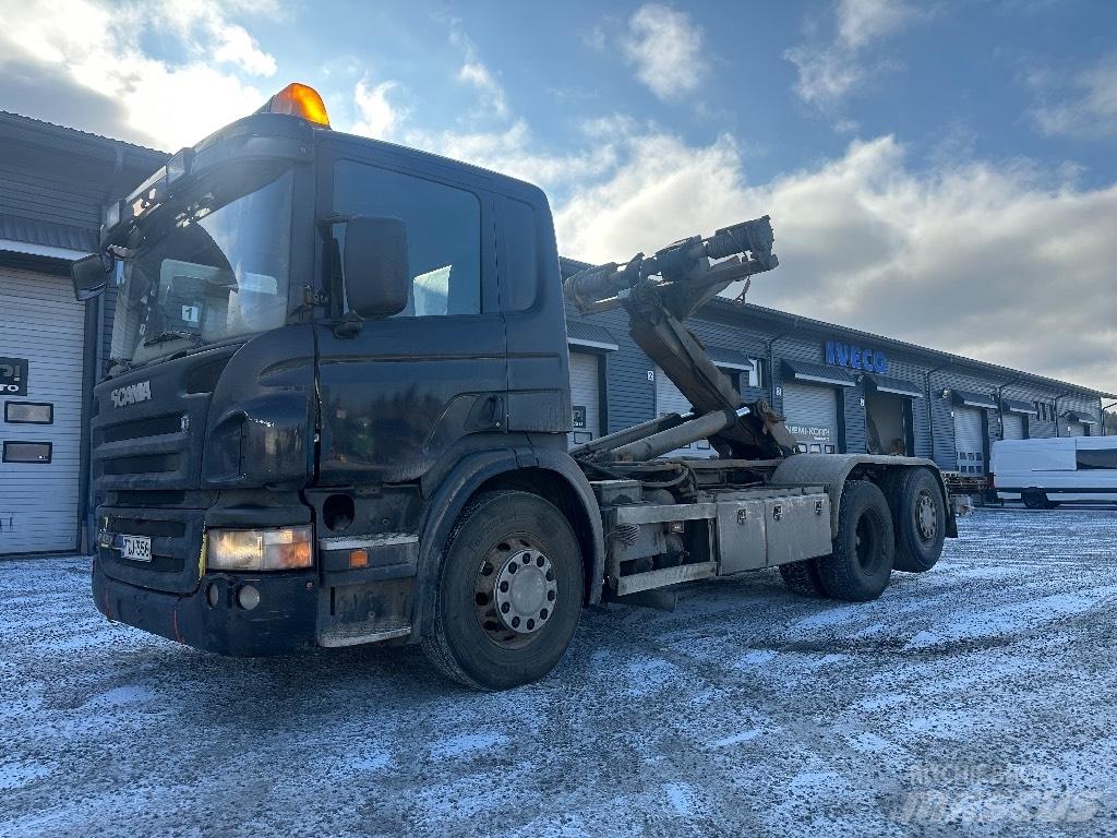 Scania P420 6x2*4 Vrachtwagen met containersysteem