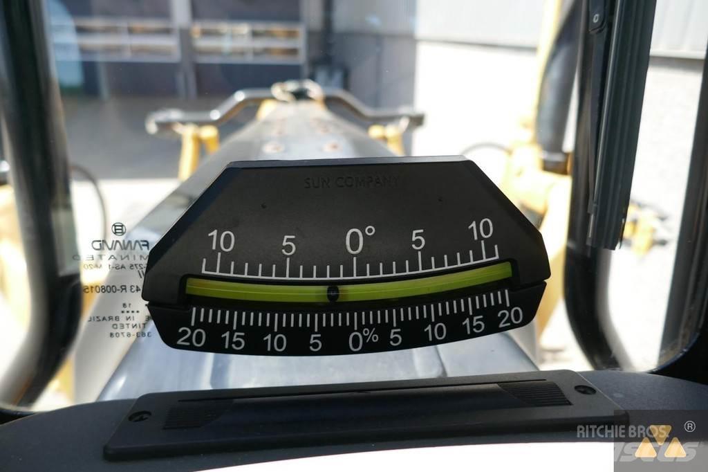 CAT 12M3 Graders