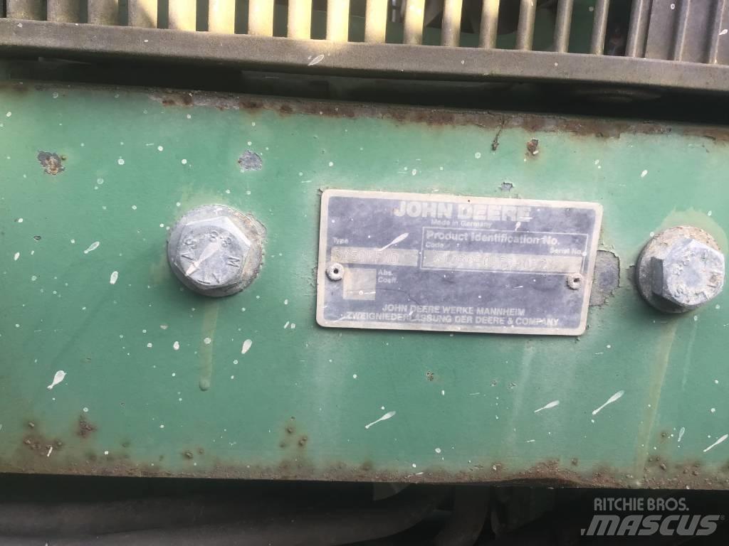 John Deere 3050 4WD Tractoren