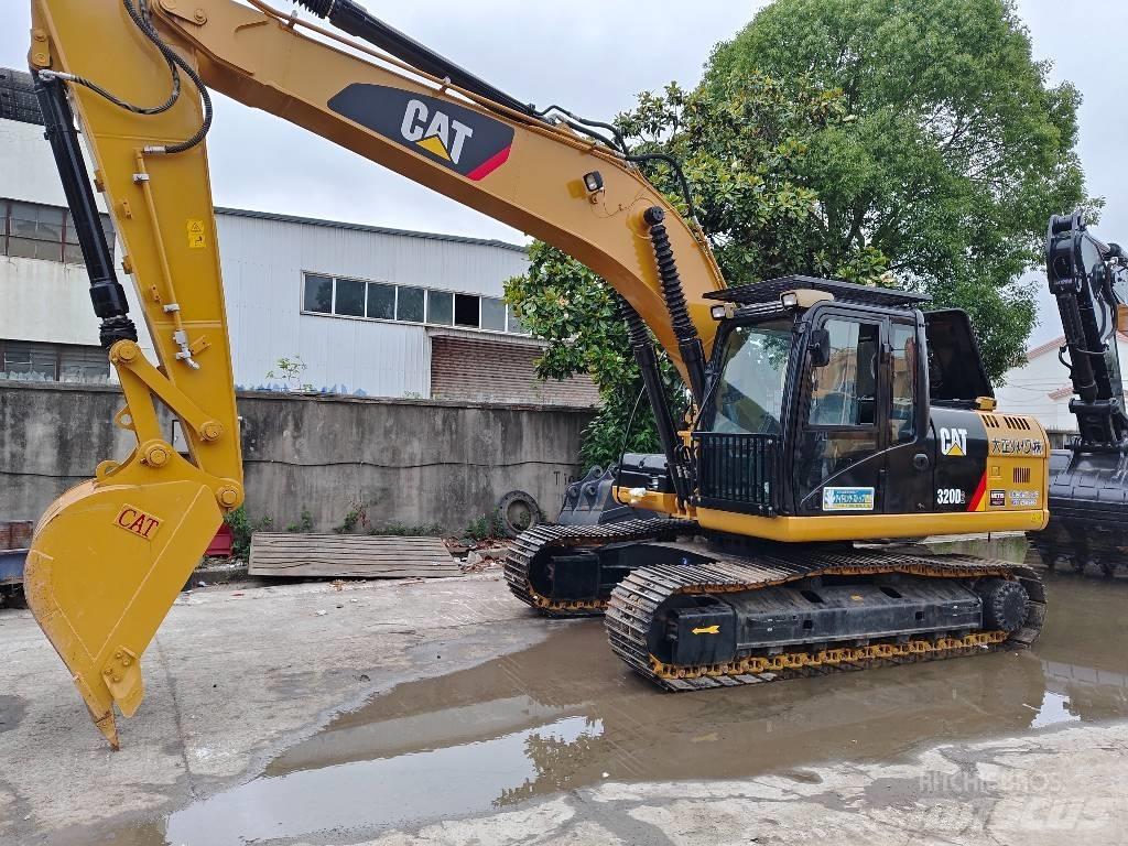 CAT 320 D2 Rupsgraafmachines