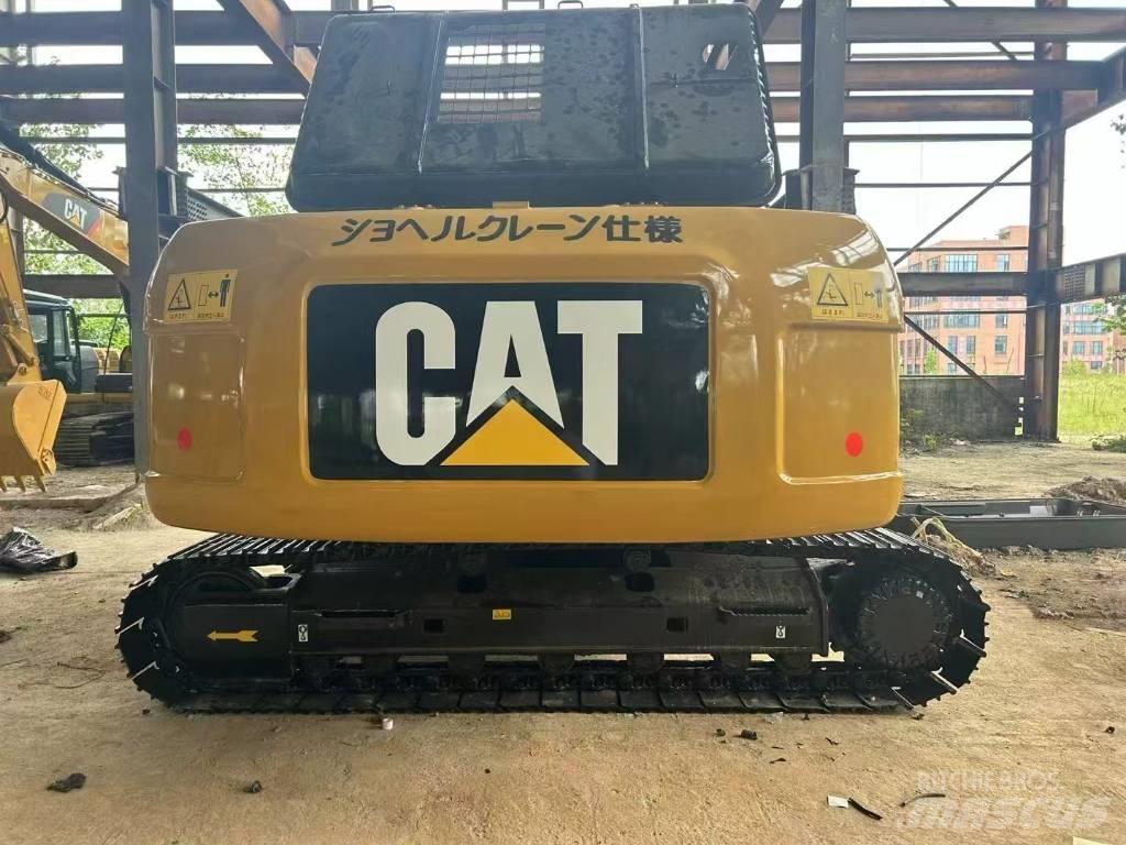 CAT 320 D2 Rupsgraafmachines