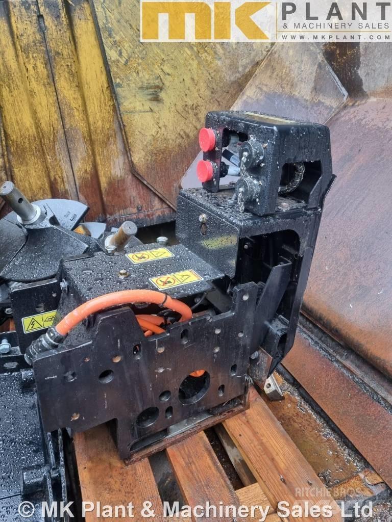 CAT AP 500 F Asfaltafwerkmachines