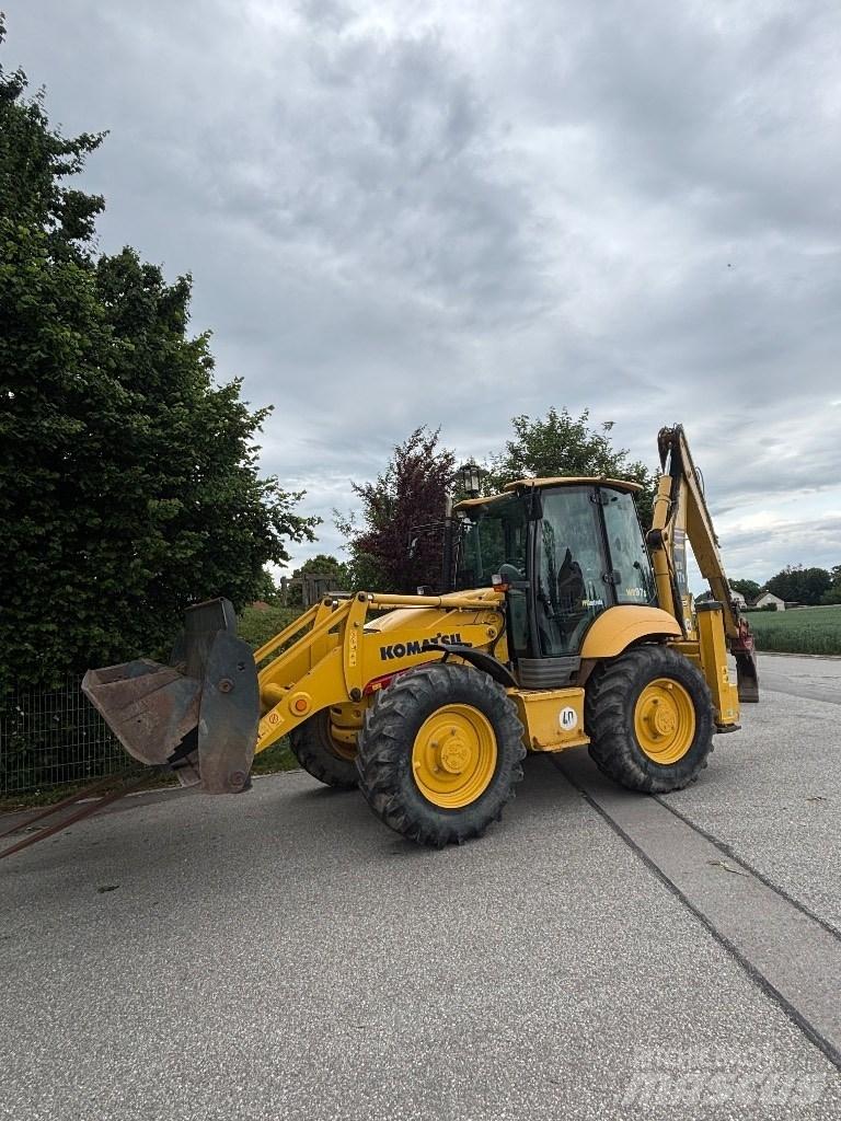 Komatsu WB 97 S Graaf-laadcombinaties
