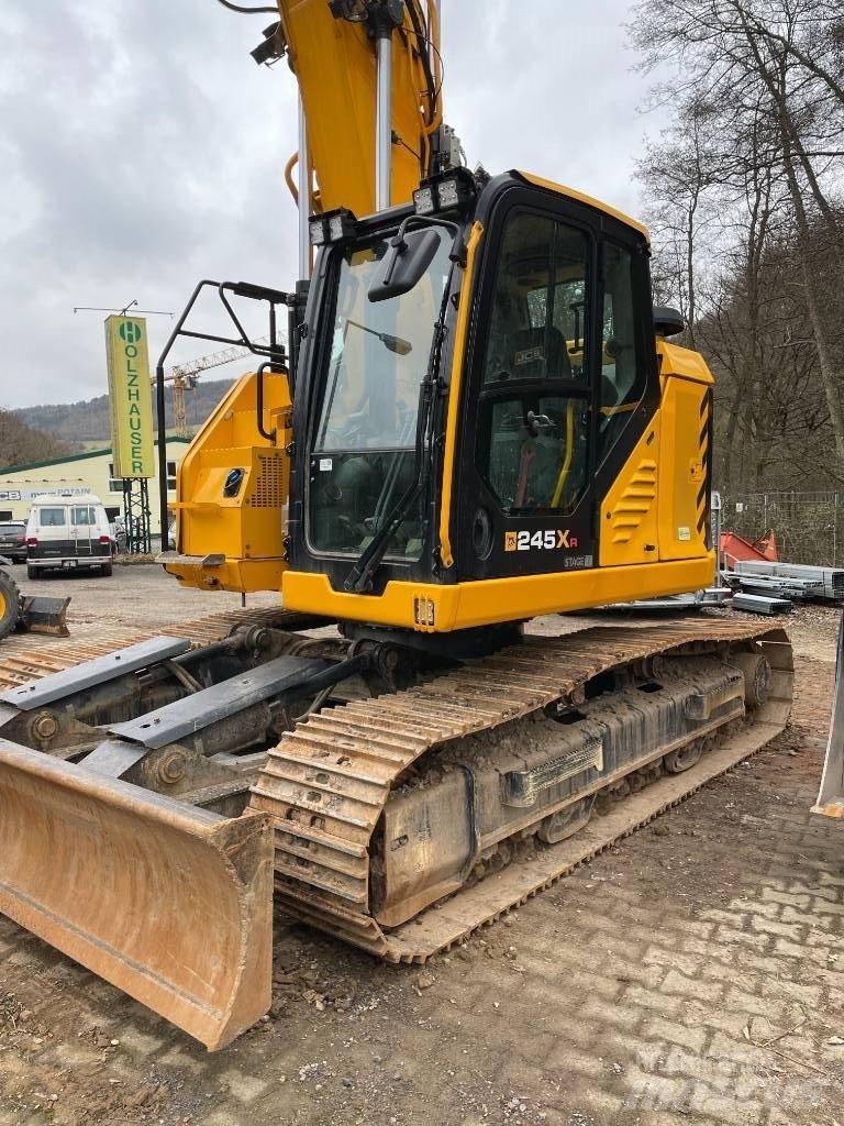 JCB 245 XR Rupsgraafmachines