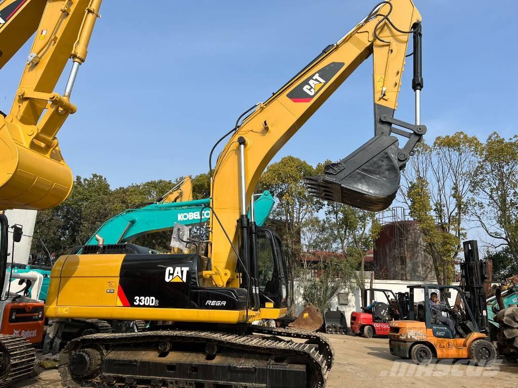 CAT 330 D Rupsgraafmachines