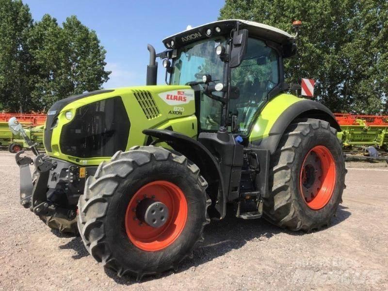 CLAAS AXION 870 Tractoren