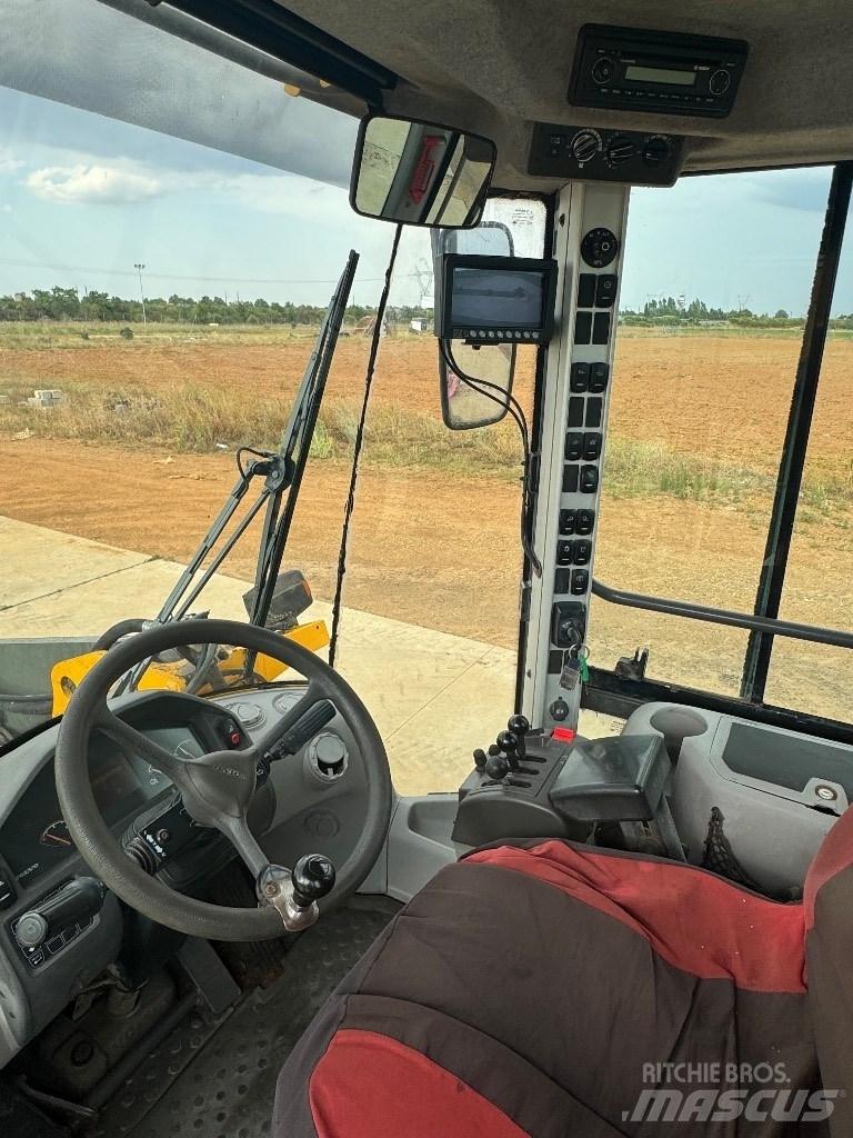 Volvo L90F Wielladers