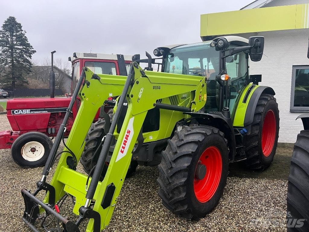 CLAAS Arion 440 CIS Tractoren