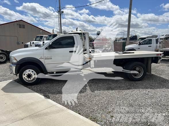 RAM 5500 SLT Platte bakwagens