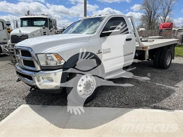 RAM 5500 SLT Platte bakwagens
