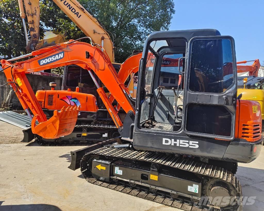 Doosan DH 55 Minigraafmachines < 7t