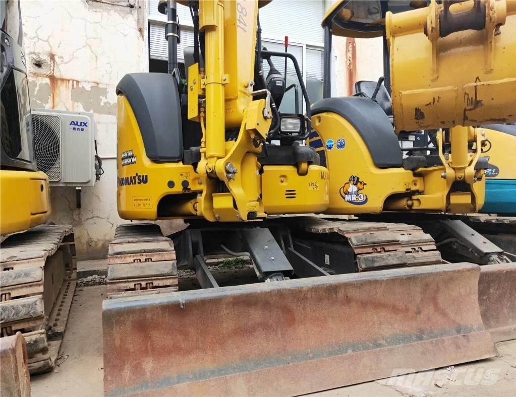 Komatsu PC30MR-5 Minigraafmachines < 7t