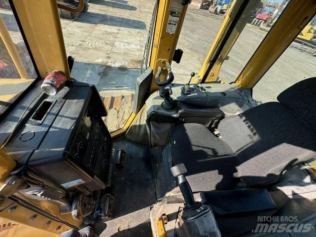 CAT D 6 N LGP Rupsdozers