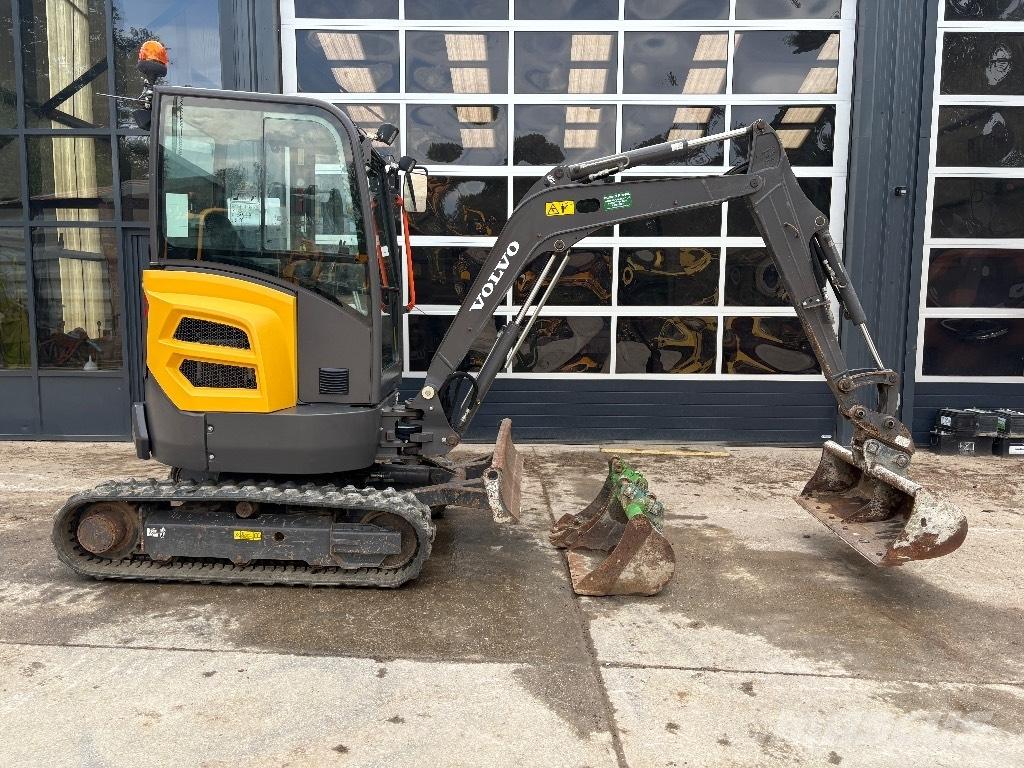 Volvo ECR 25 D Minigraafmachines < 7t