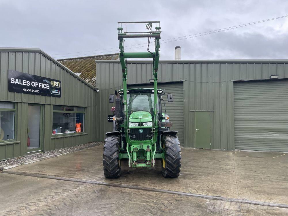 John Deere 6140 R Tractoren