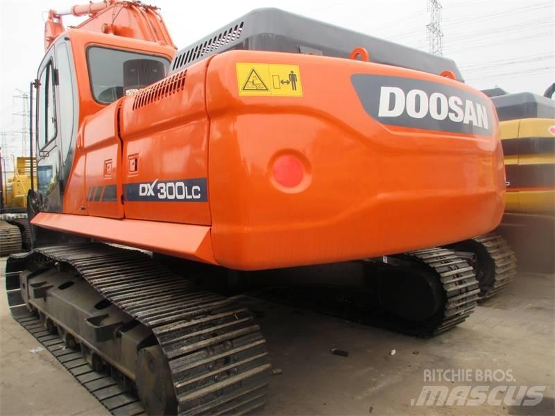 Doosan DX 300 Rupsgraafmachines