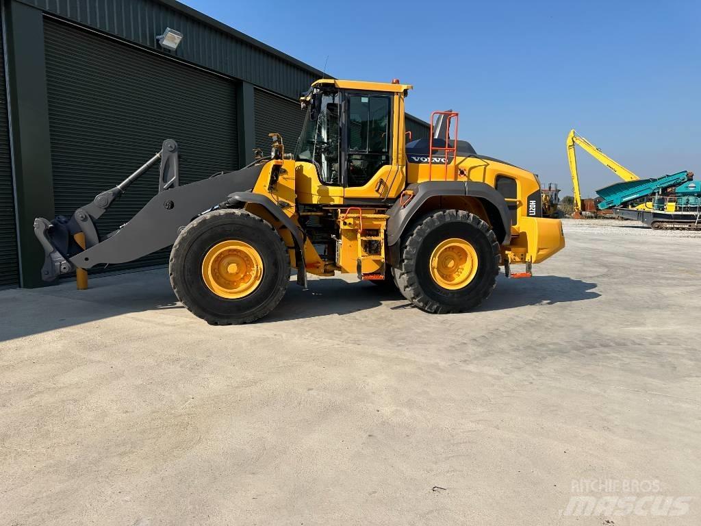Volvo L 120 H Wielladers