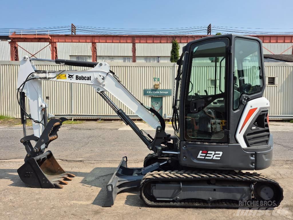 Bobcat E 32i Rupsgraafmachines