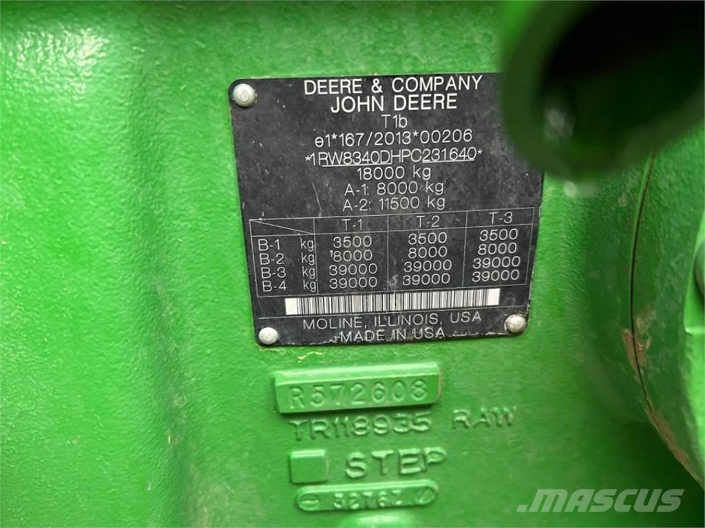 John Deere 8R340 Tractoren
