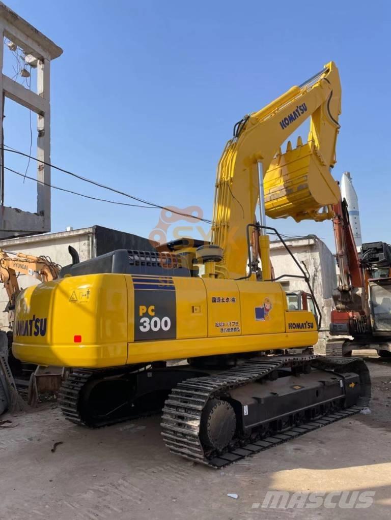 Komatsu PC 300 Rupsgraafmachines