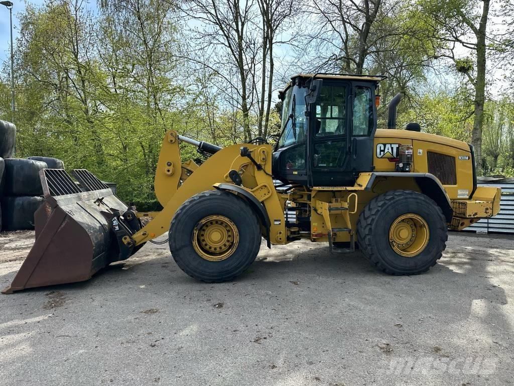CAT 938M Wielladers