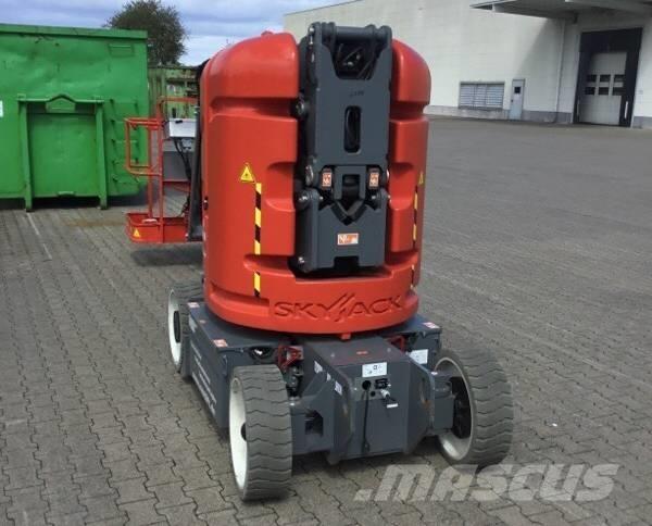 SkyJack SJ 30 ARJE Knikarmhoogwerkers