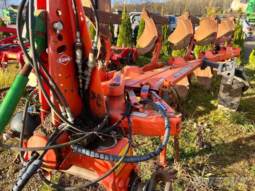Kuhn Vari-Master 123 Wentelploegen