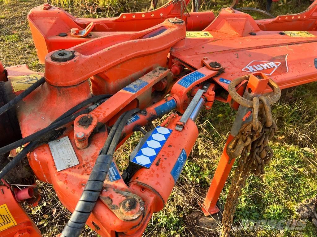 Kuhn Vari-Master 123 Wentelploegen