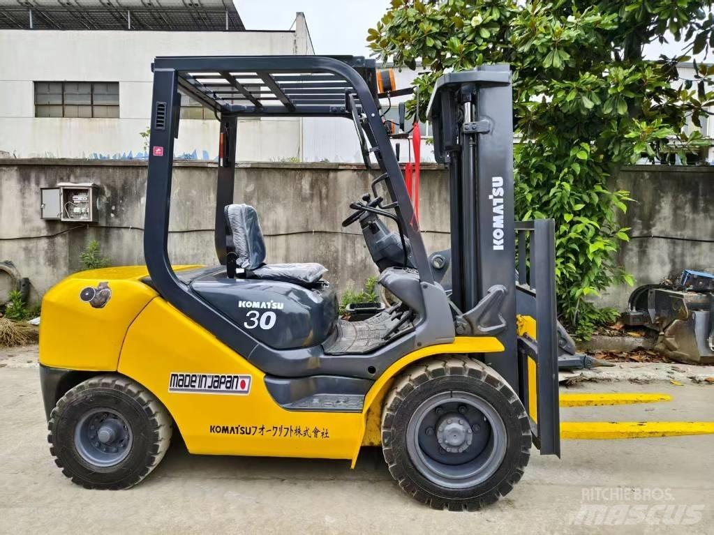 Komatsu FD 30 T-17 Diesel heftrucks