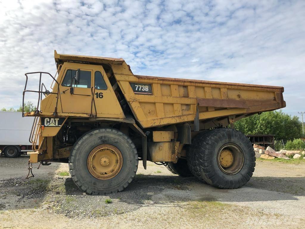 CAT 773 B Starre dumpers