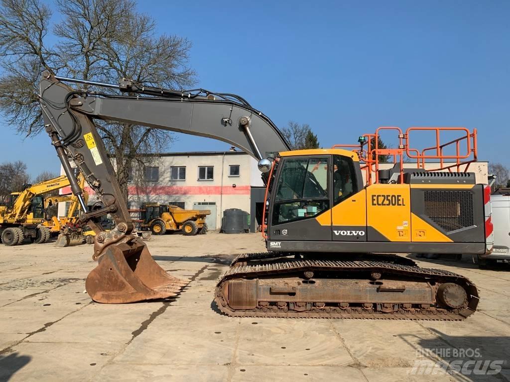 Volvo EC 250 EL Rupsgraafmachines