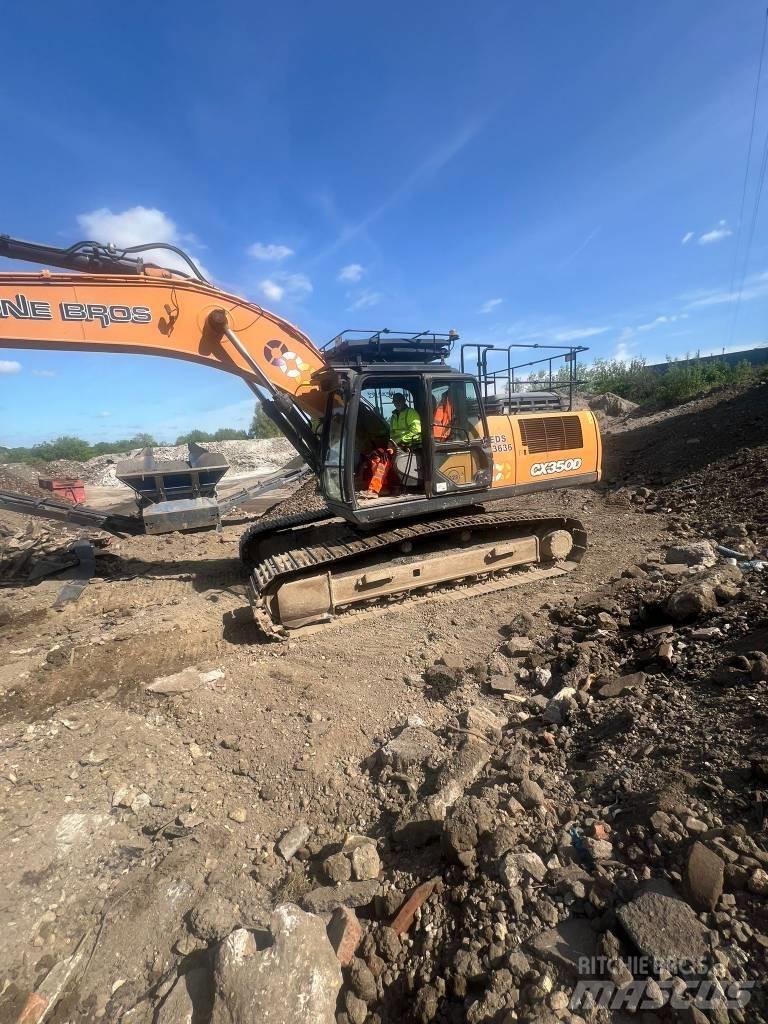 CASE CX 350 D Rupsgraafmachines