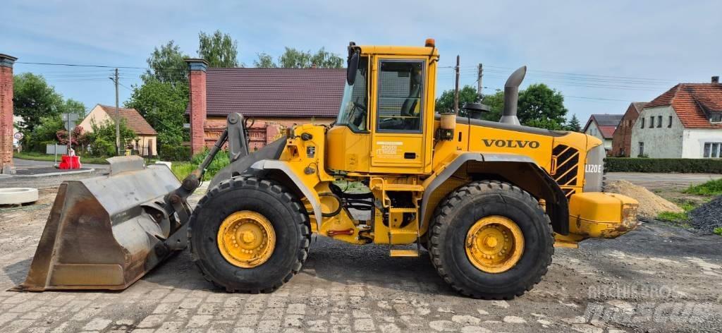 Volvo L 120 E Wielladers