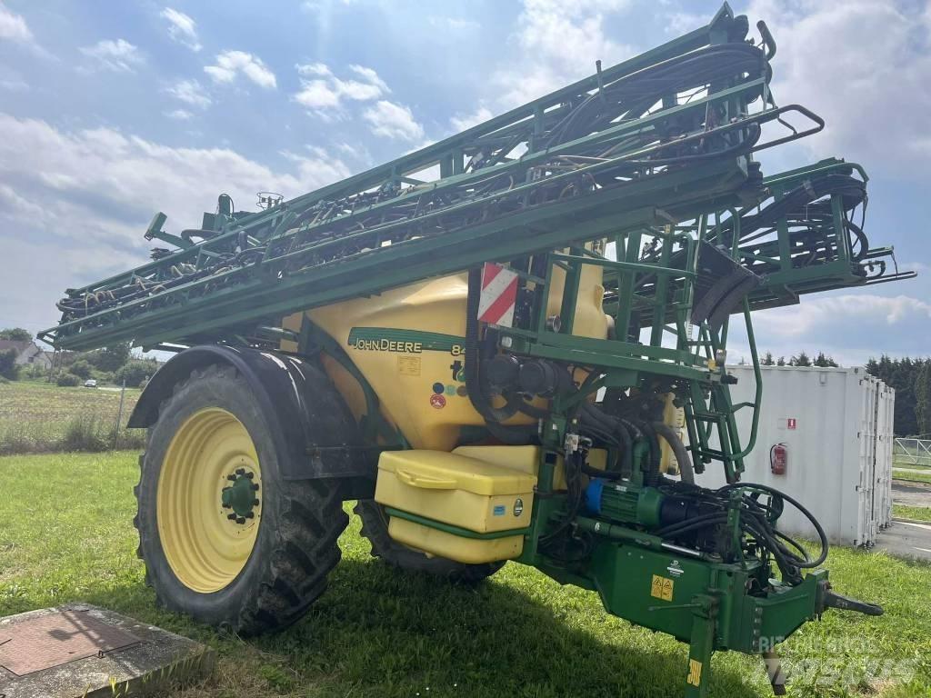 John Deere 840 i Getrokken spuitmachines