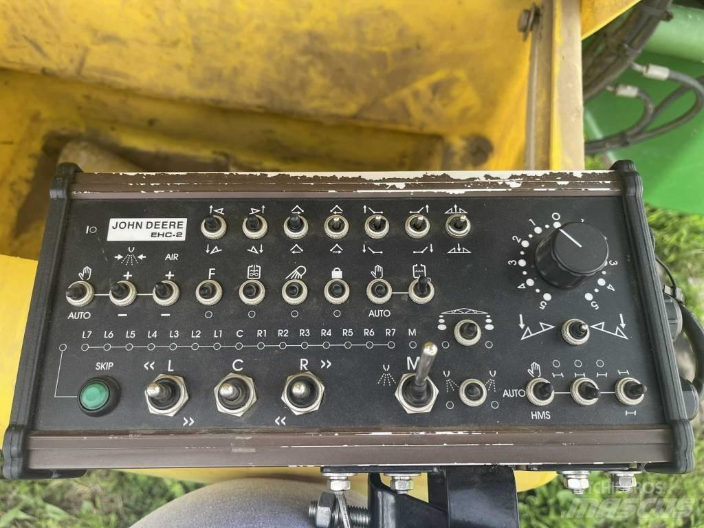 John Deere 840 i Getrokken spuitmachines