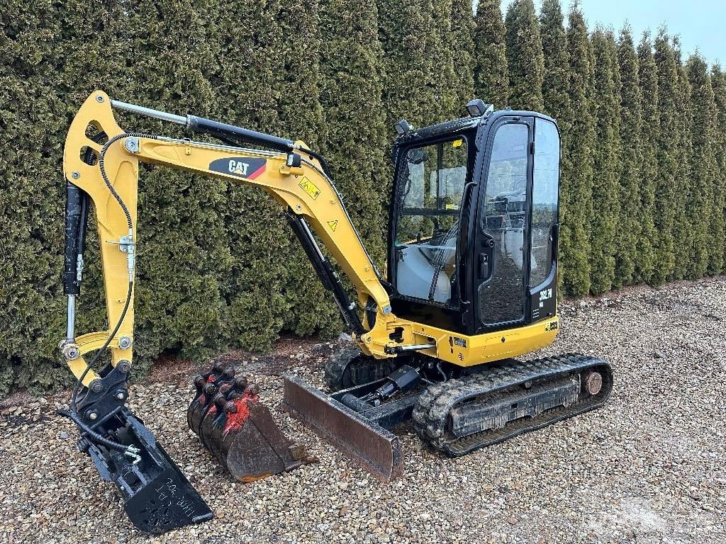 CAT 302.7 D CR Minigraafmachines < 7t